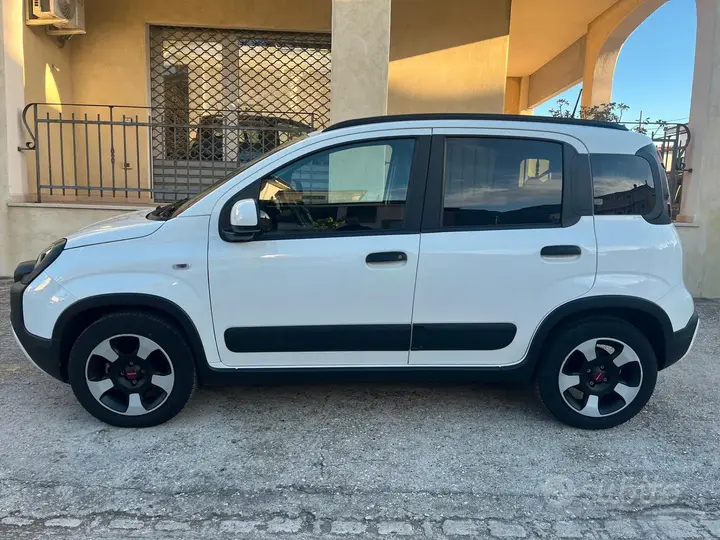 Fiat Panda Cross 2024 photo 2