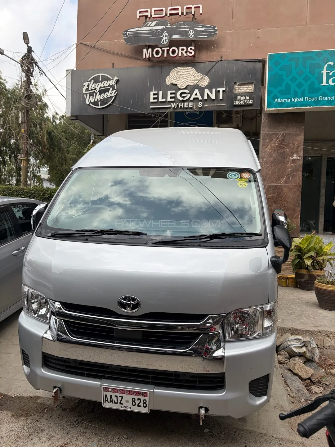 Toyota Hiace
