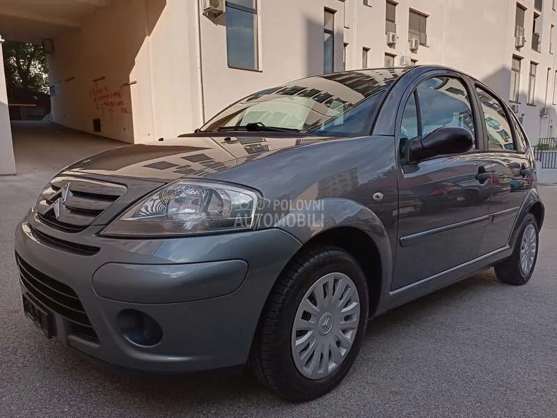 Citroen C3 2009 photo 3