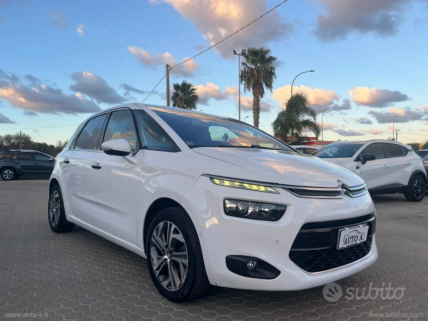 Citroen C4 Picasso 2015 photo 3