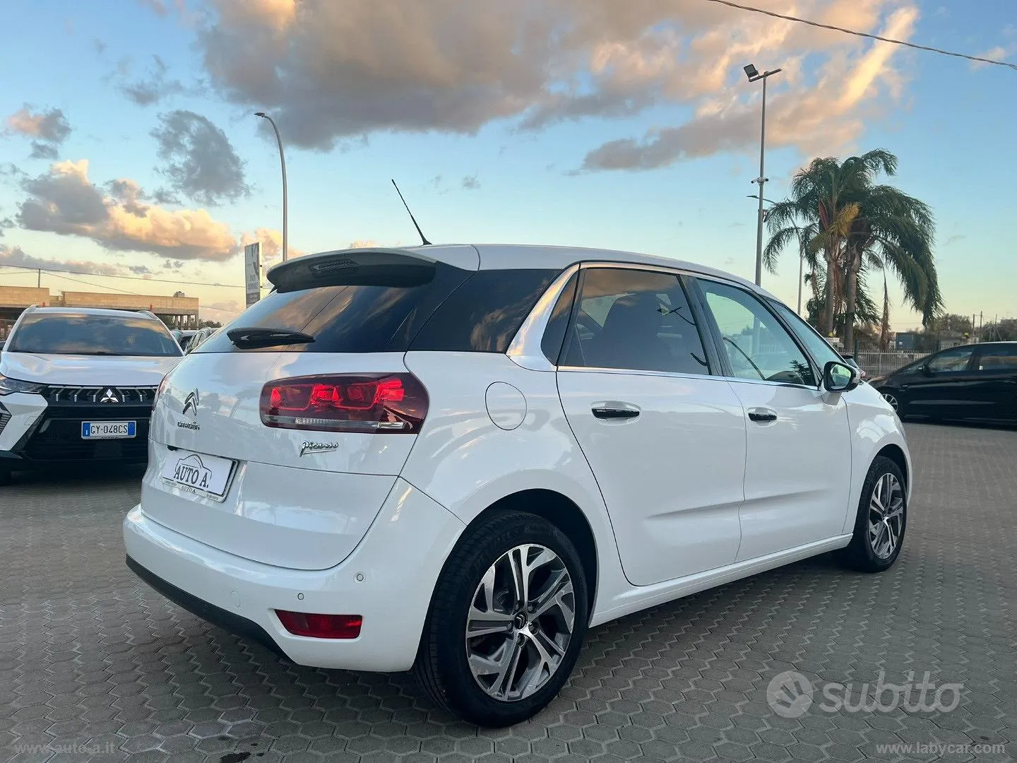 Citroen C4 Picasso 2015 photo 4