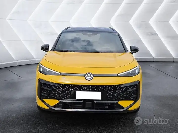 Volkswagen T-Roc 2026 photo 2