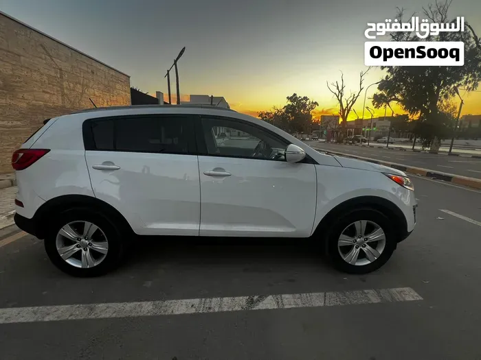Kia Sportage 2013 photo 4