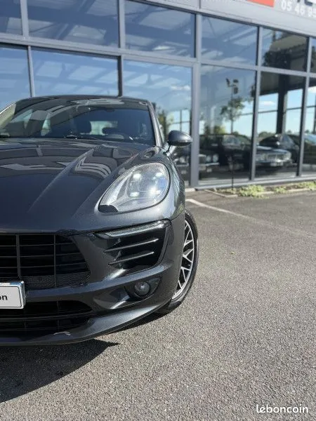 Porsche Macan 2016 photo 2