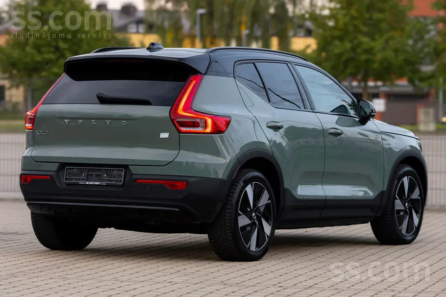 Volvo Xc40 2023 photo 4