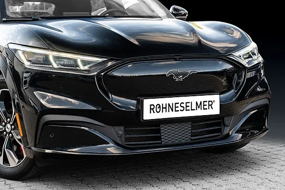 Ford Mustang Mach-E 2021 photo 2