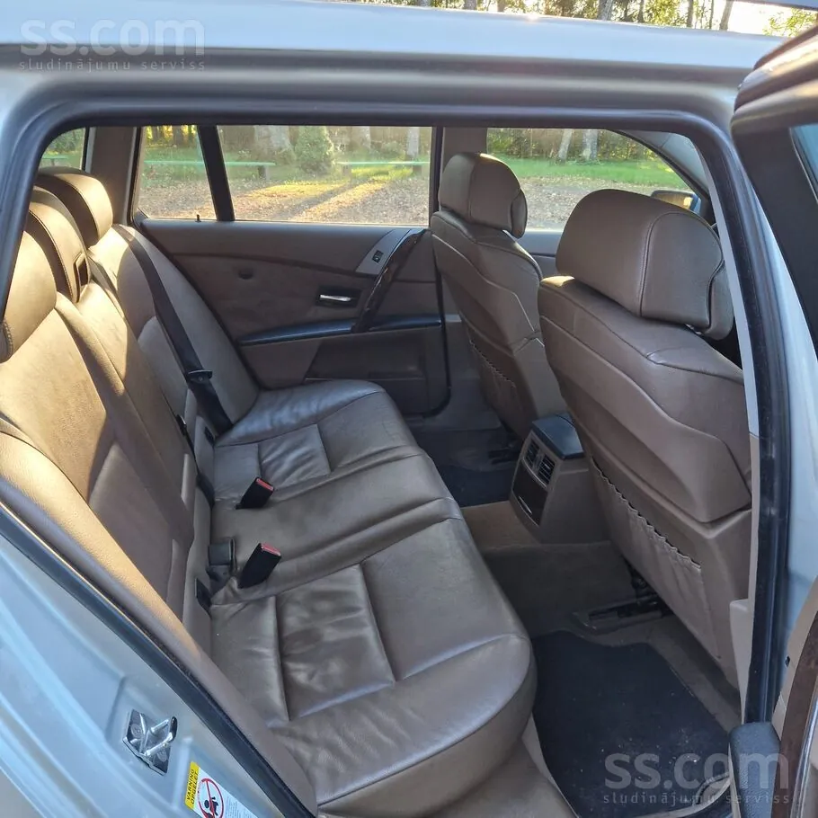 BMW 530 2004 photo 3