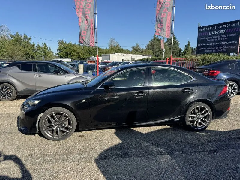 Lexus Is