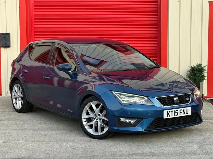 Seat Leon 2015 photo 2