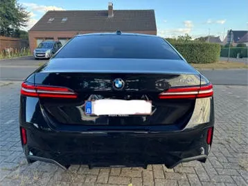 BMW 520I