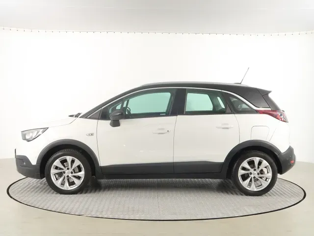 Opel Crossland 2017 photo 2