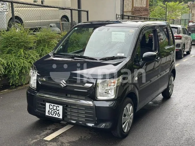 Suzuki Wagon R Fx 2025 photo 2