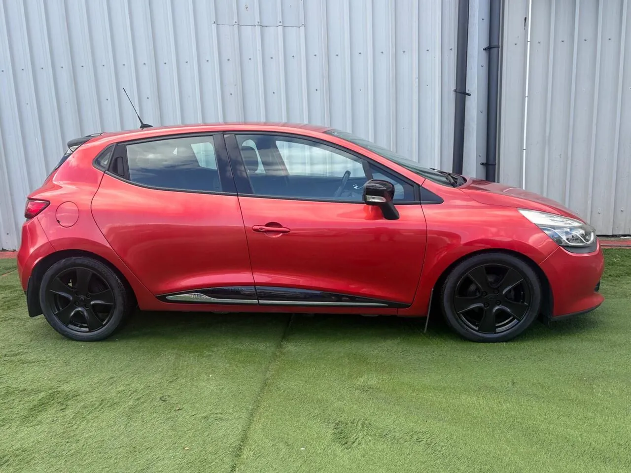 Renault Clio 2013 photo 3