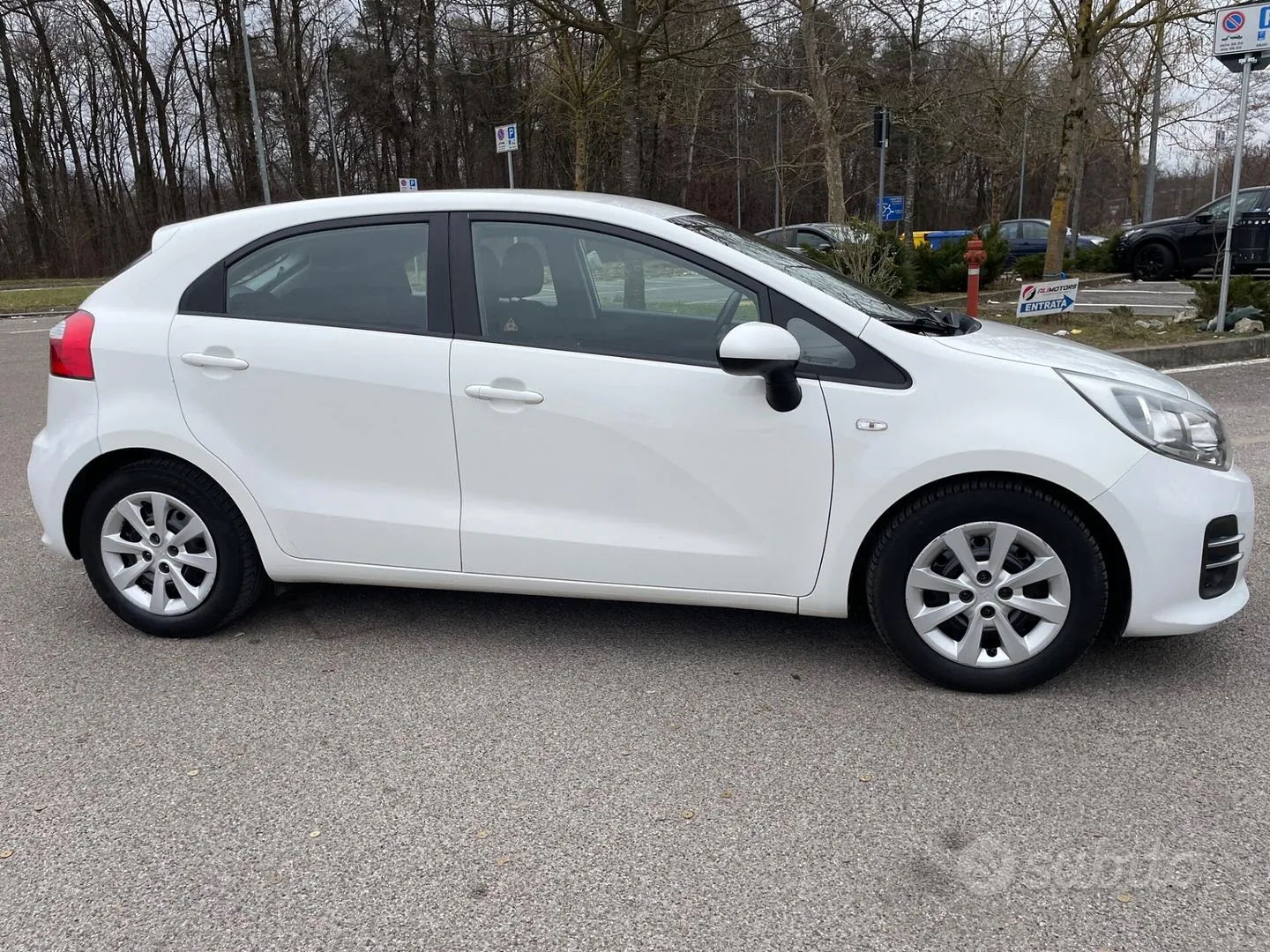 Kia Rio 2016 photo 5
