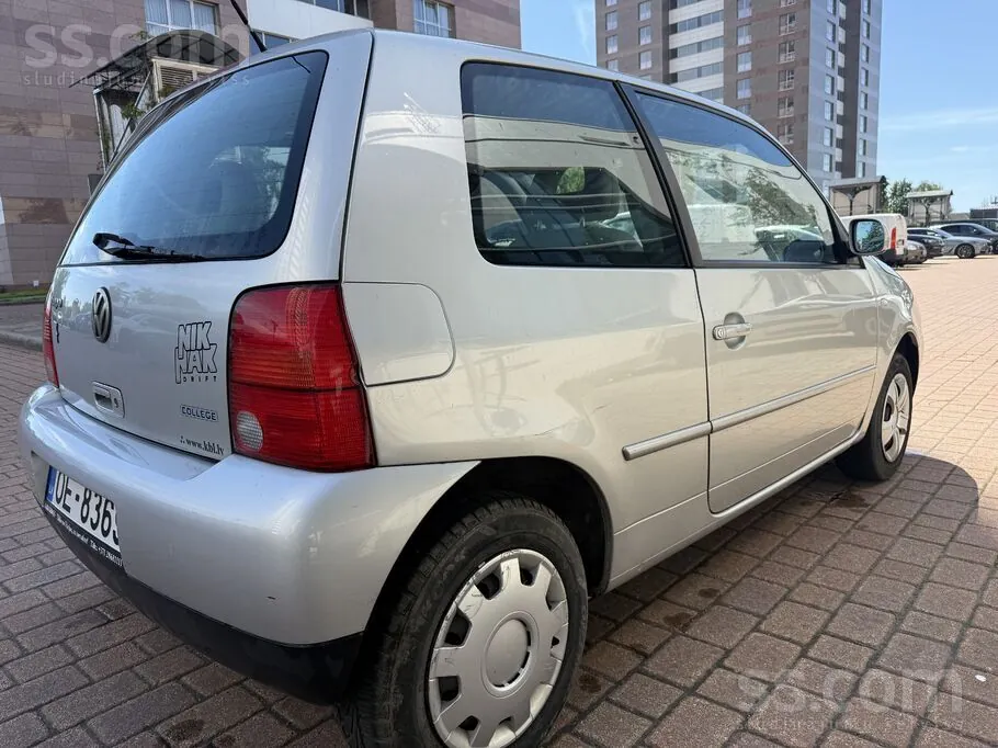 Volkswagen Lupo 2000 photo 4