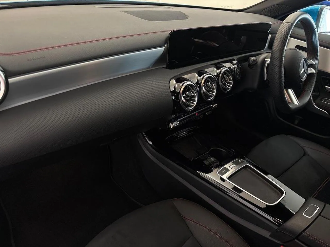 Mercedes-Benz Cla 2026 photo 3