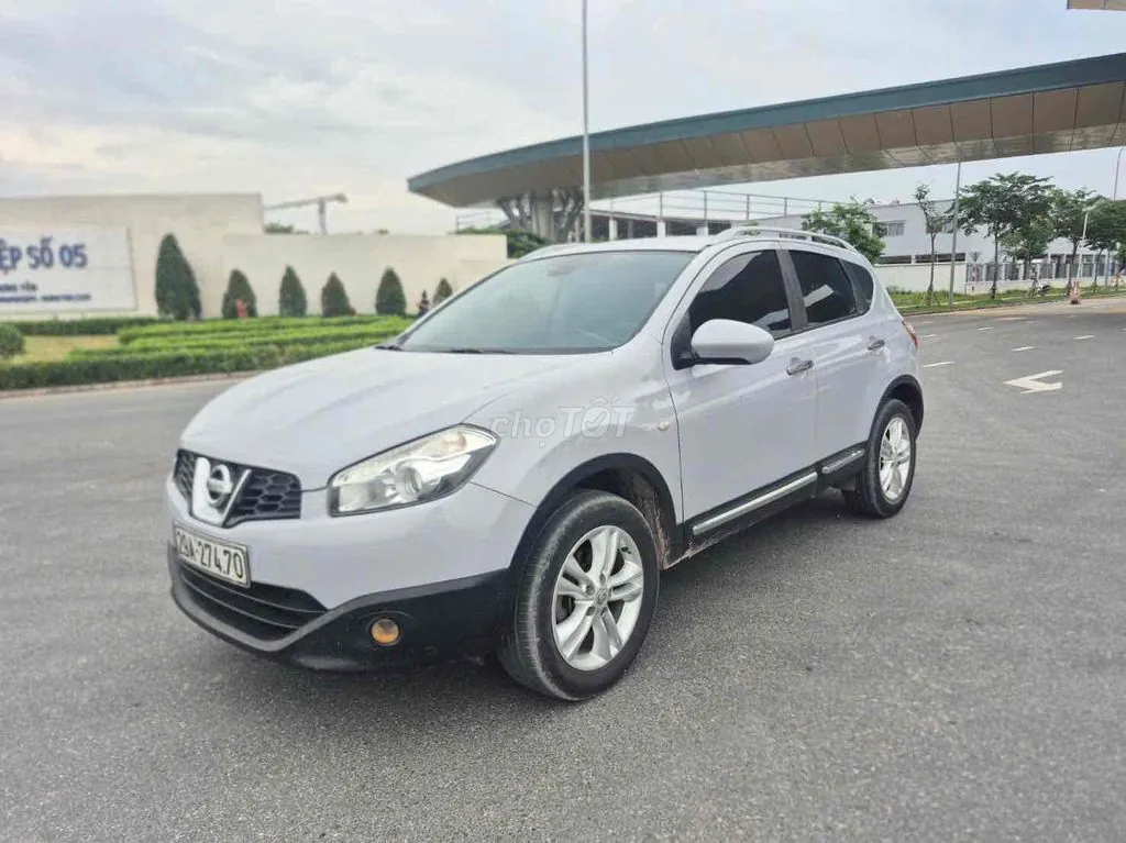 Nissan Qashqai 2010 photo 4