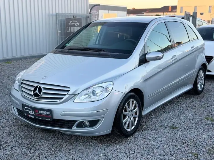 Mercedes-Benz B 170