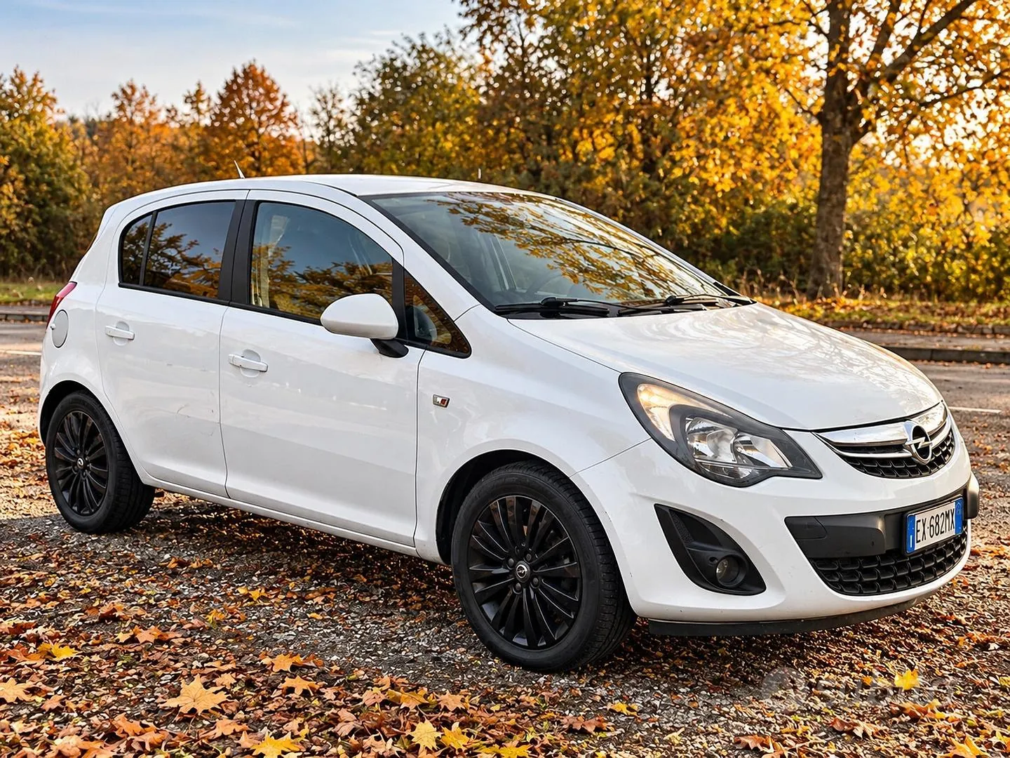 Opel Corsa 2014 photo 2