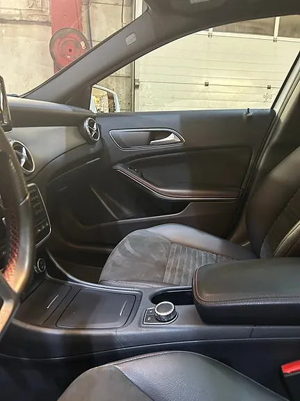 Mercedes-Benz Gla200 2015 photo 3