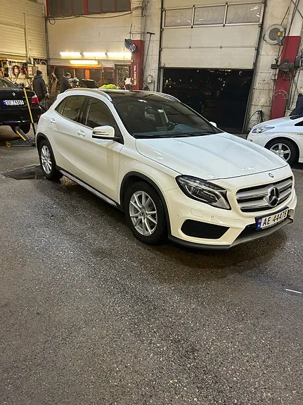 Mercedes-Benz Gla200