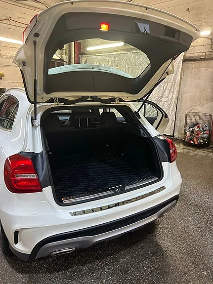 Mercedes-Benz Gla200 2015 photo 5