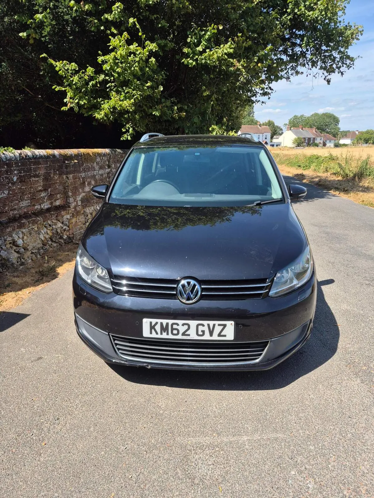 Volkswagen Touran 2012 photo 3