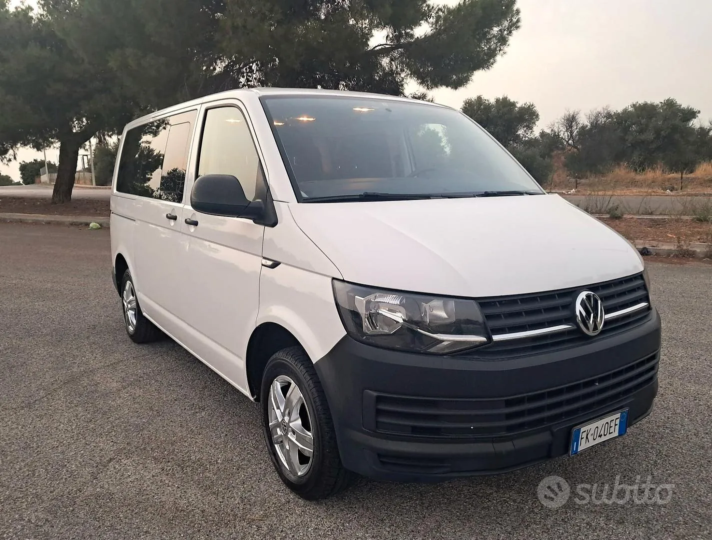 Volkswagen Caravelle