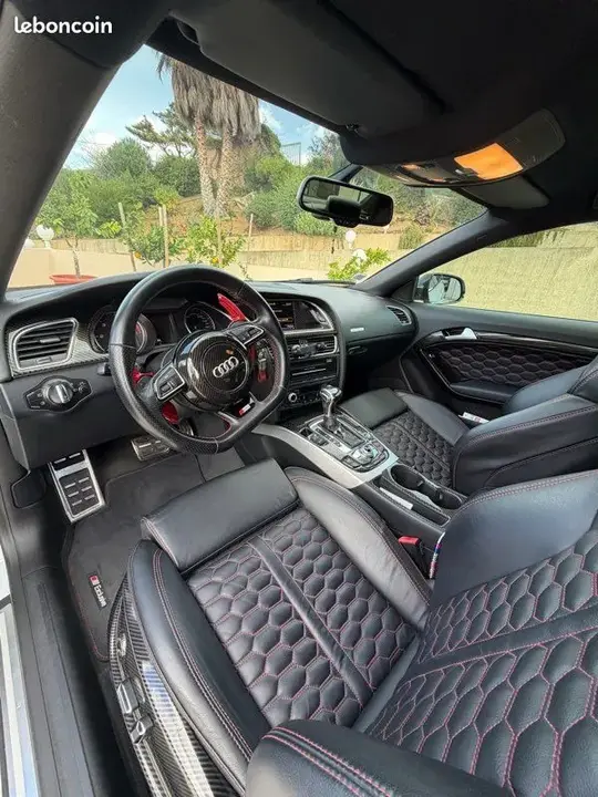 Audi A5 2012 photo 3