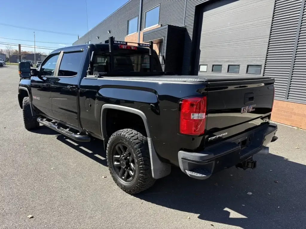 GMC Sierra 2500Hd 2018 photo 4