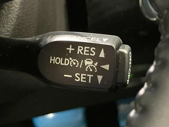 Toyota Prius 2022 photo 5