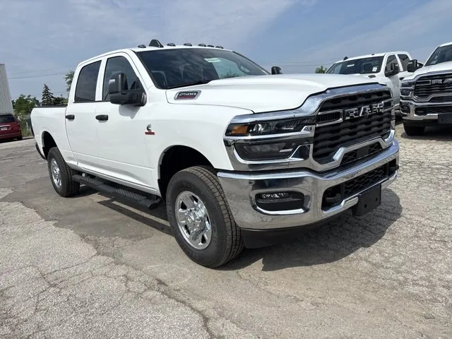Ram 2500 Tradesman 2026 photo 3