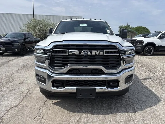 Ram 2500 Tradesman 2026 photo 2