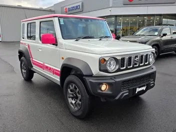 Suzuki Jimny 2026 photo 2
