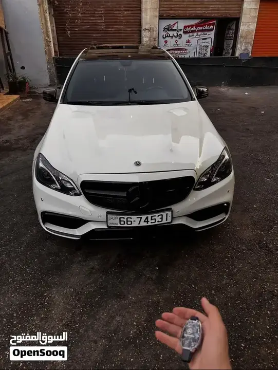Mercedes-Benz E 200 2010 photo 4