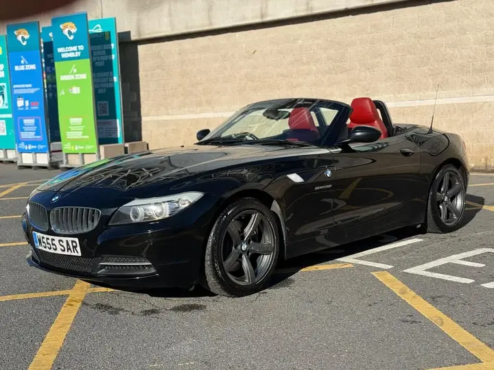 BMW Z4 2011 photo 4