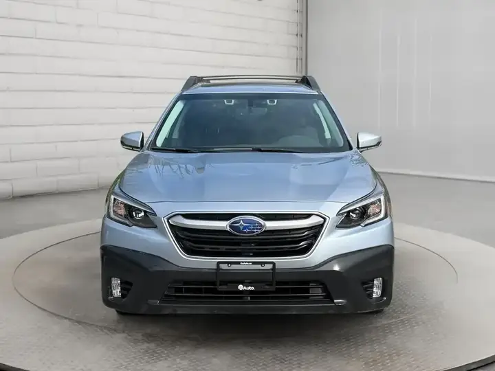 Subaru Outback 2020 photo 2