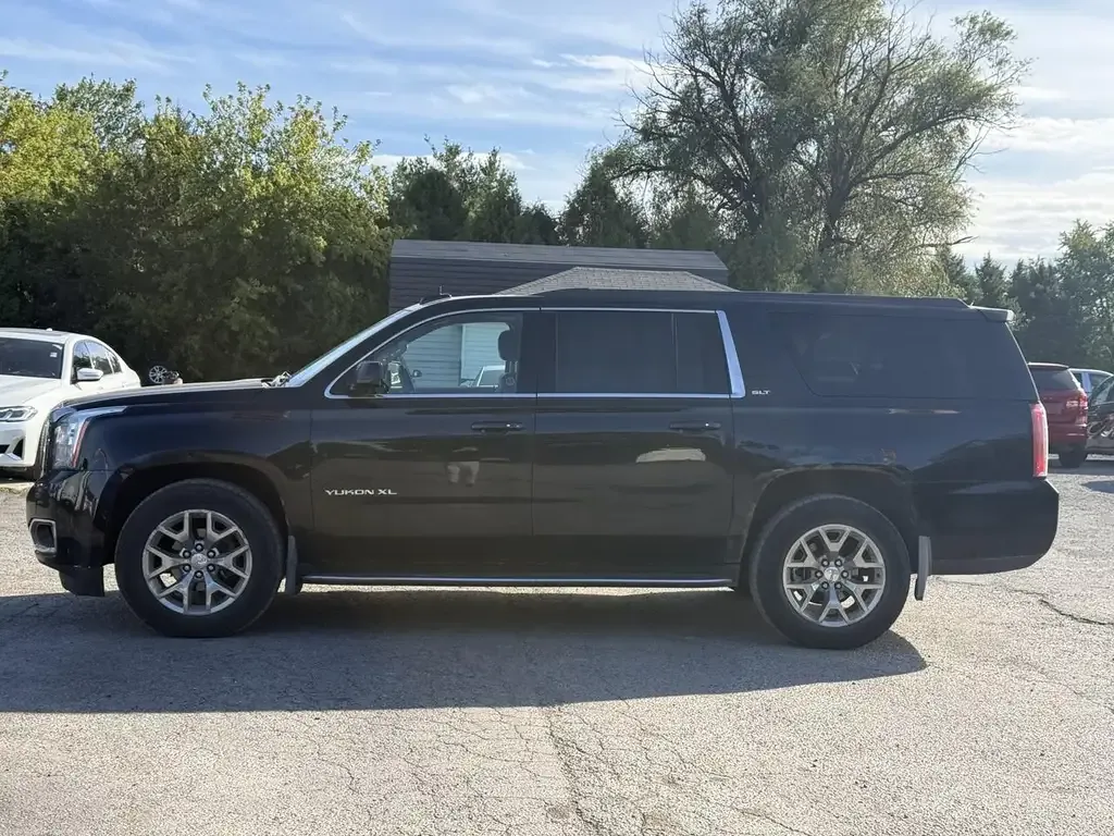 GMC Yukon 2017 photo 4