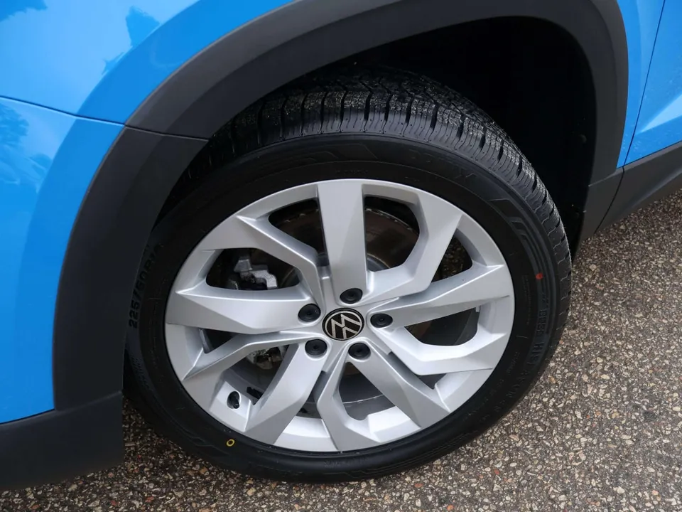 Volkswagen Taos 2022 photo 3