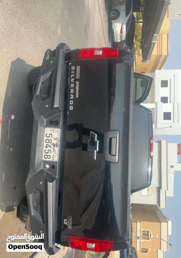 Chevrolet Silverado 2011 photo 3