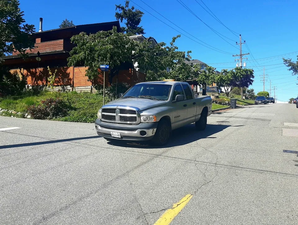 Dodge Ram 1500 2004 photo 3