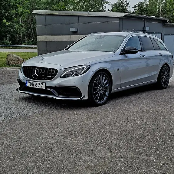 Mercedes-Benz C 220 2016 photo 5