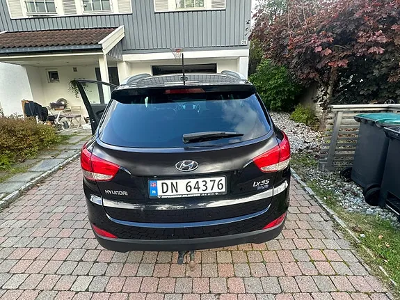 Hyundai Tucson 2011 photo 3