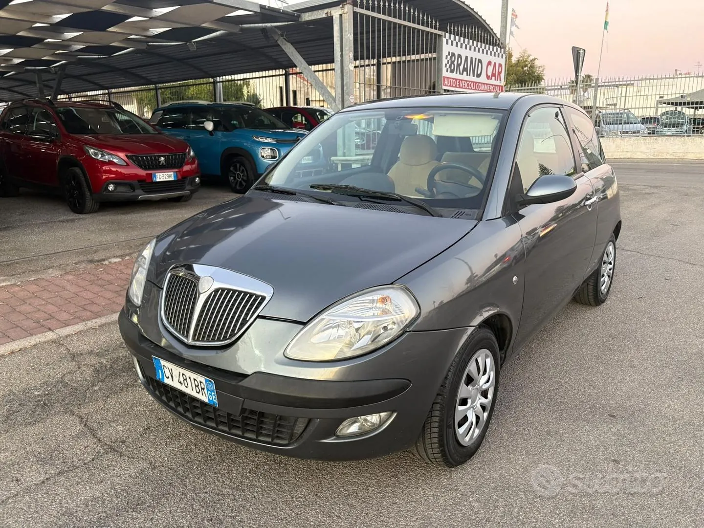 Lancia Ypsilon