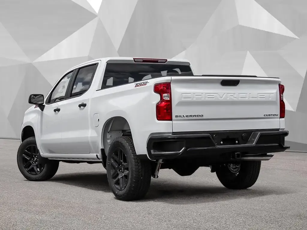 Chevrolet Silverado 1500 2026 photo 4