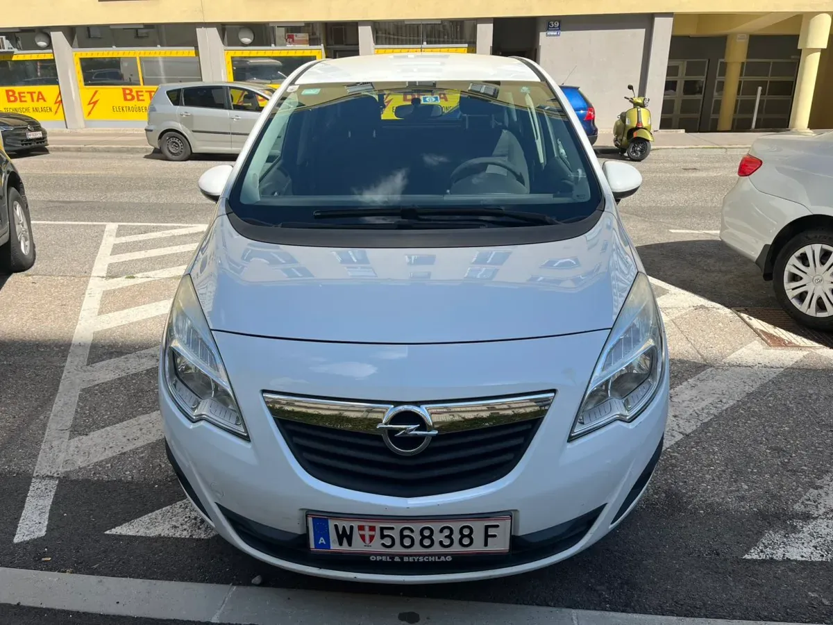 Opel Meriva 2010 photo 2