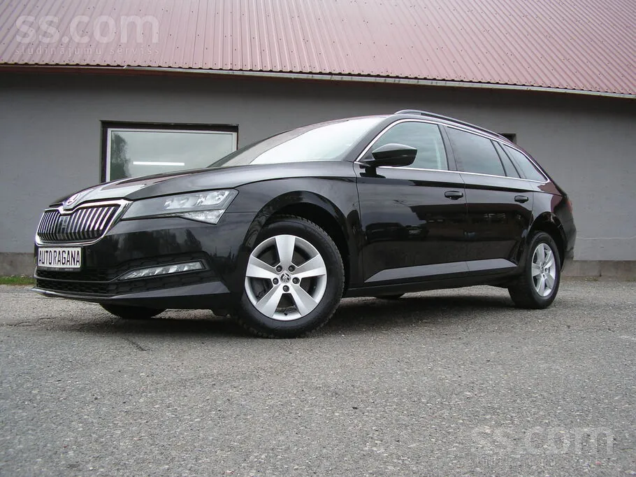 Skoda Superb 2022 photo 2
