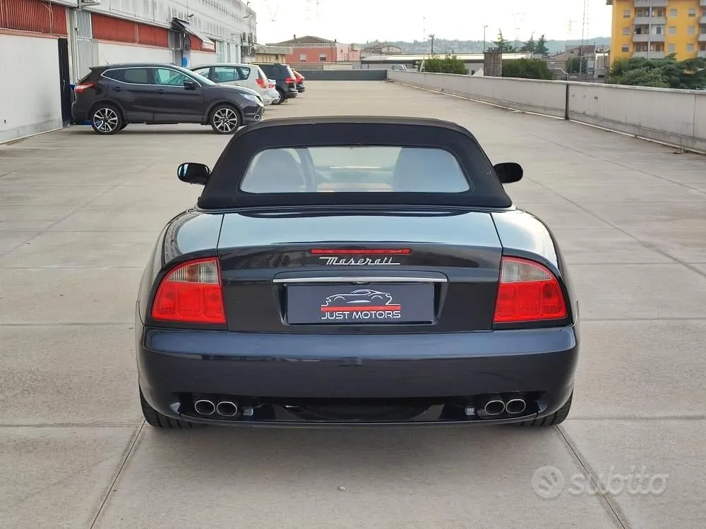 Maserati Spyder 2002 photo 5