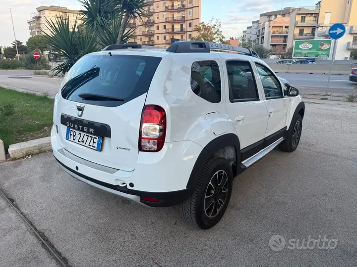 Dacia Duster 2015 photo 4