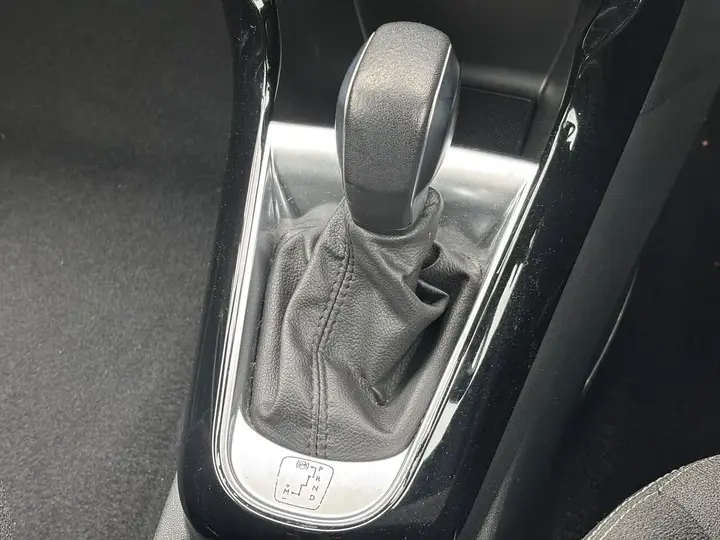 DS Automobiles Ds 3 2017 photo 3